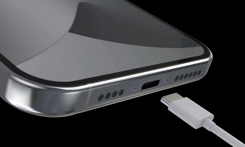 Charge Your iPhone 15